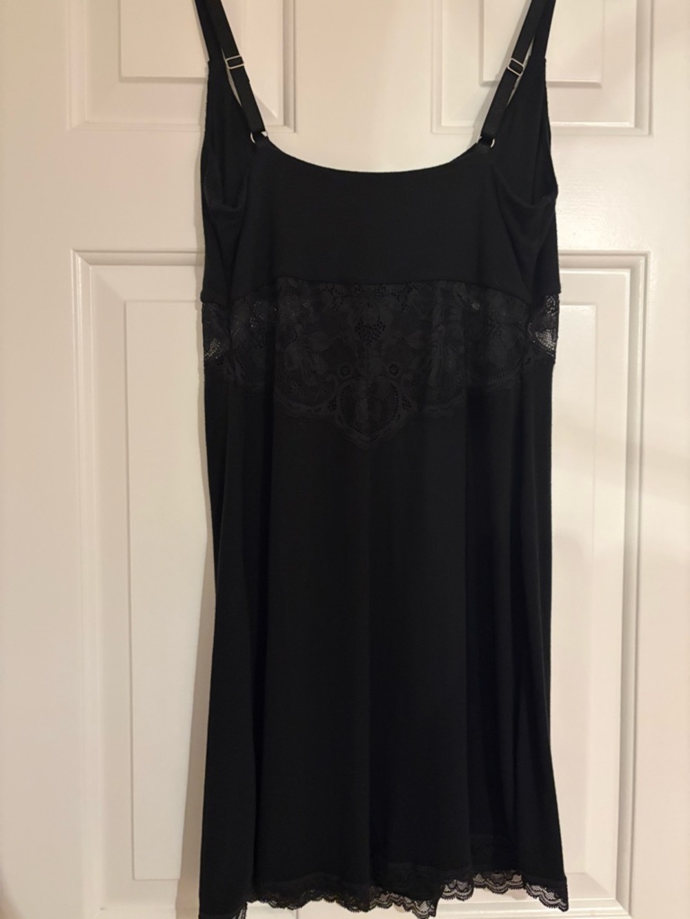VS Black Ribbed Lace Trim Nightie